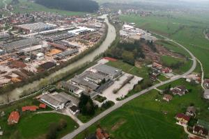 Območje obrtno industrijske cone Prihova pred ureditvijo